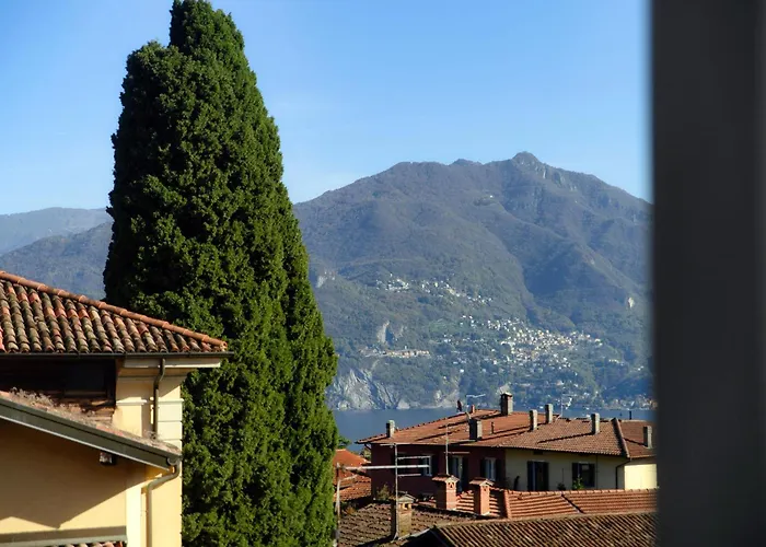 Villa Viviana - By Myhomeincomo