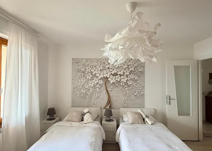 Casa Claude